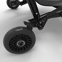 Laden Sie das Bild in den Galerie-Viewer, EzyRoller Classic X Trike Dreirad Kinderfahrzeug Dreiradscooter
